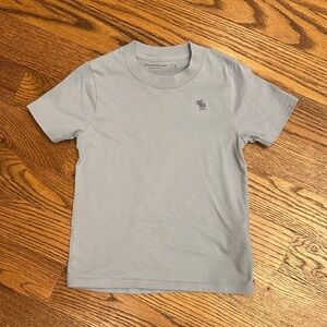 GUC Abercrombie Kids Light Blue Short Sleeve Tee; 7/8